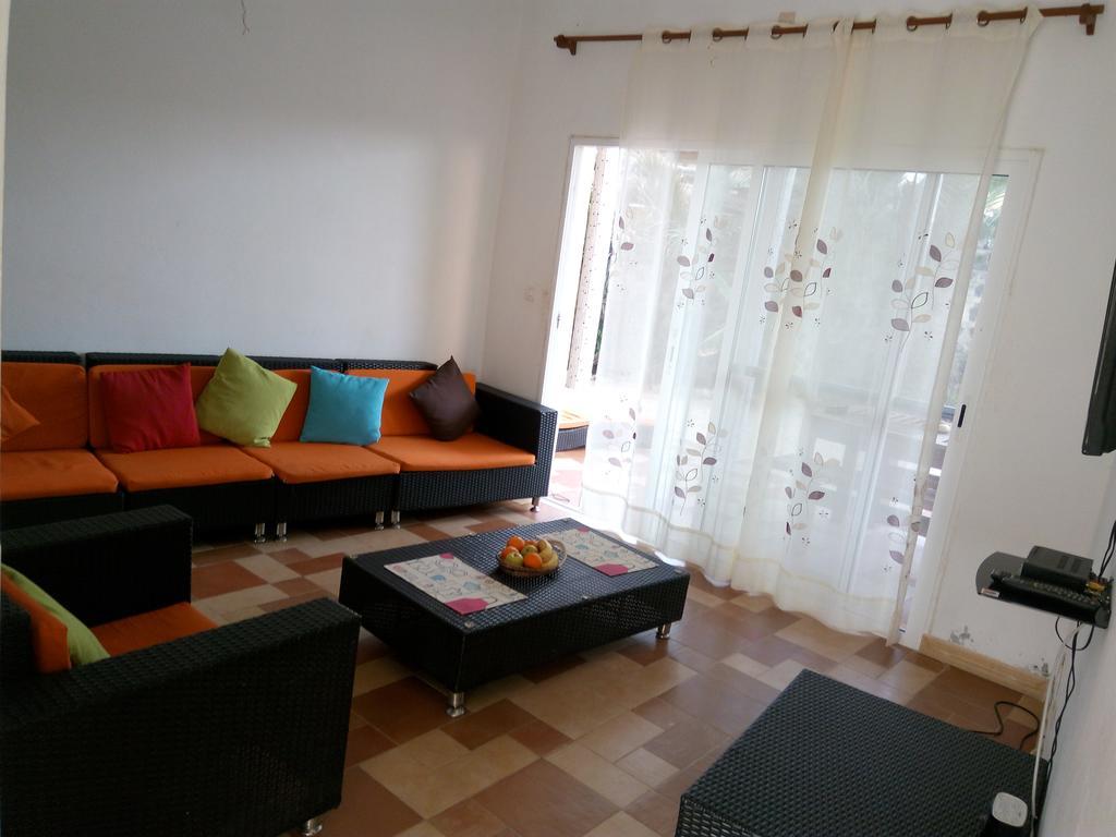 Apartmán Chez Momar, Surf Trip Dakar Exteriér fotografie