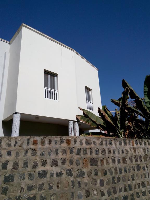 Apartmán Chez Momar, Surf Trip Dakar Exteriér fotografie
